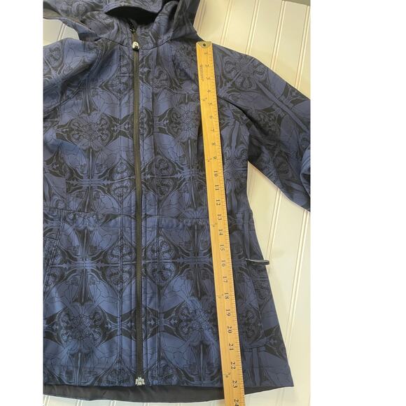 Lululemon RARE Apres Yoga Jacket Cinch Waist Dancers in the Snow Size Womens 8 - Picture 7 of 9